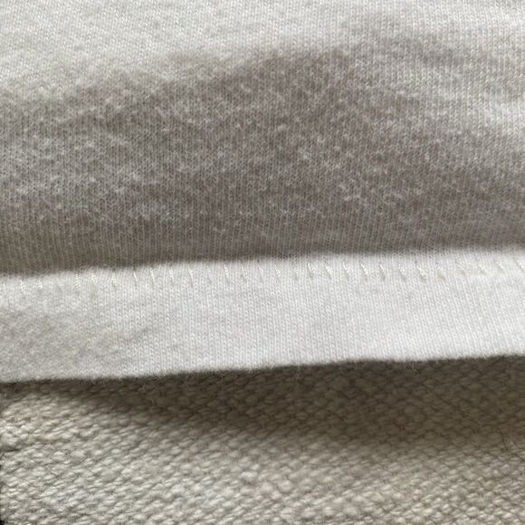 Vintage 90’s Mickey Mouse Tee Shirt. Single Stitch. Cotton Blend. Size Large. - Picture 4 of 8